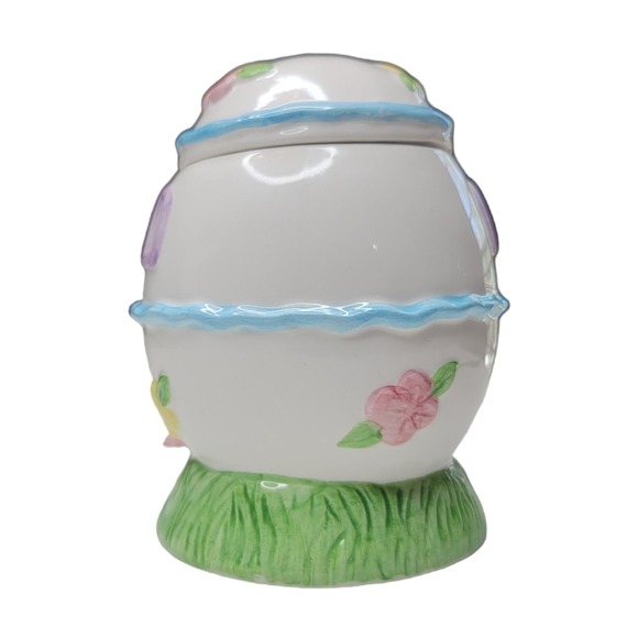 Vintage Ceramic Easter Cottage Egg Container Candy Holder Girl Bunny Rabbit Box - Picture 3 of 9